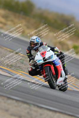 media/Jan-15-2023-SoCal Trackdays (Sun) [[c1237a034a]]/Turn 3 (1115am)/